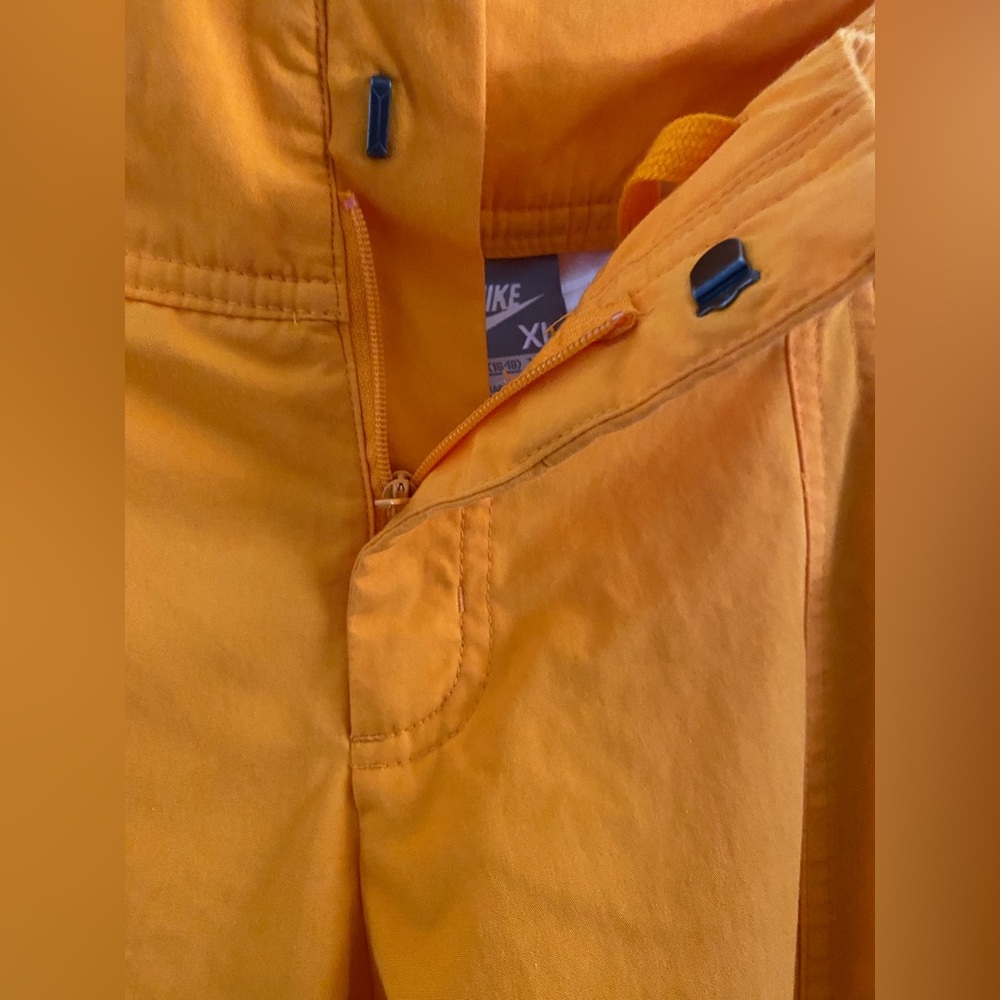 NIKE .. WOMENS ORANGE CARGO PARACHUTE PANTS - Picture 5 of 12